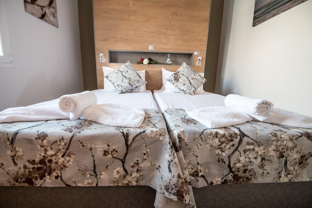 Mare Civitas Apartments Chania  ภายนอก รูปภาพ
